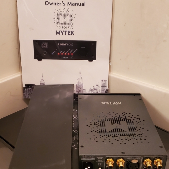 Mytek Liberty Dac Headphone Amplifier New - Picture 2 of 5